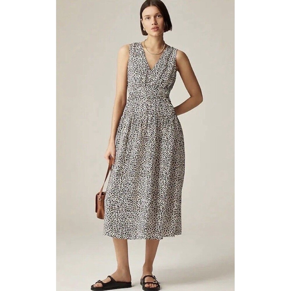 NWT J Crew Leopard Print V Neck Smocked Sleeveless Midi Dress Size Medium